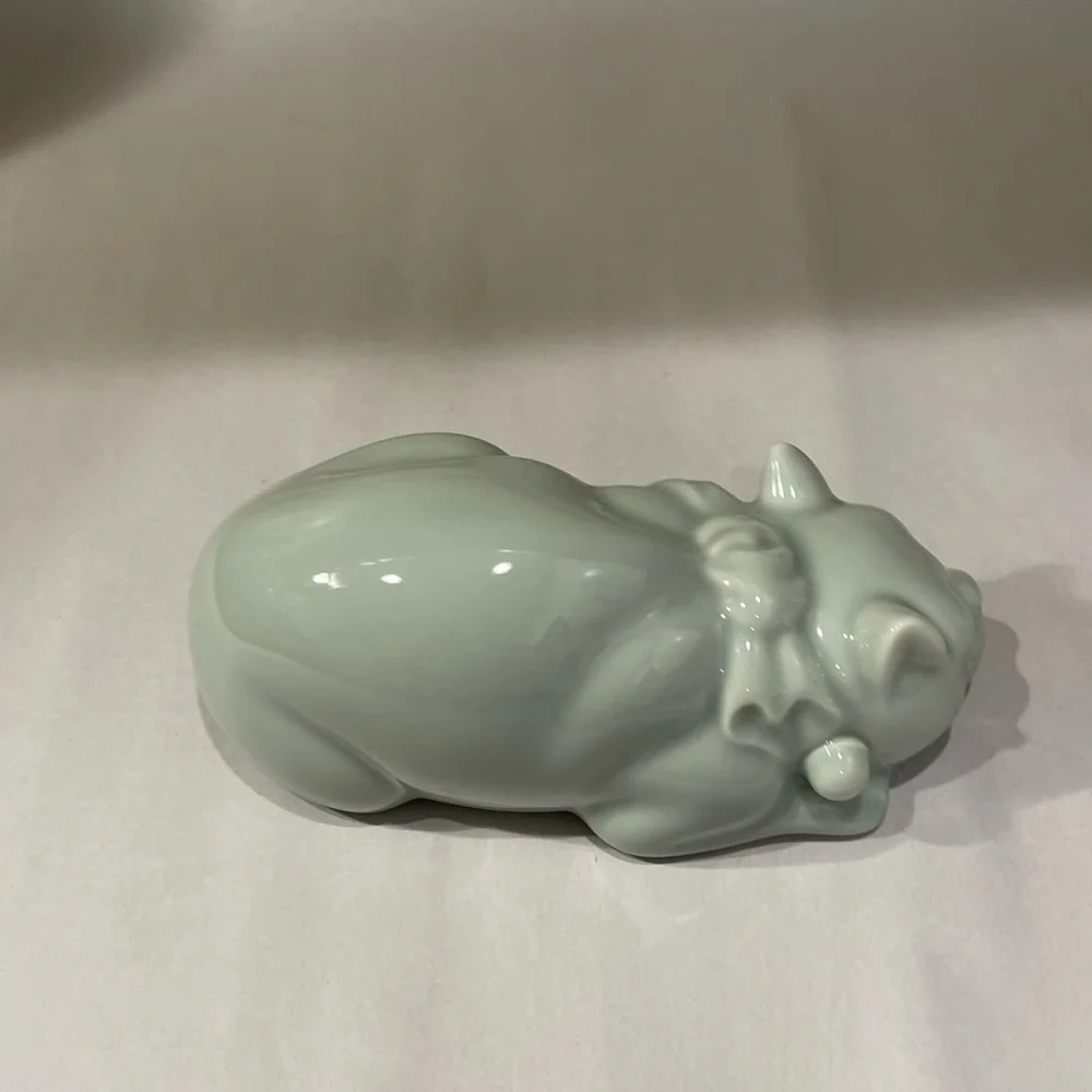 Vintage Sleeping Cat Japanese Celadon Nemuri Neko Figurine Okimono Mid Century
